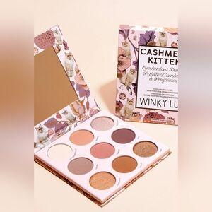 WINKY LUX Cashmere Kitten Eyeshadow Palette